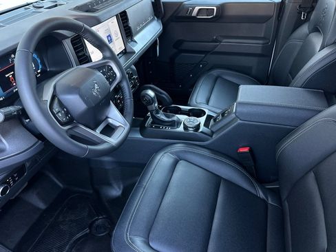 New 2025 Ford Bronco Big Bend w/ Black Diamond Package image 9