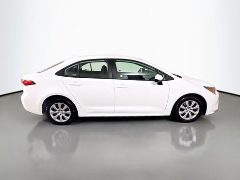 Used 2024 Toyota Corolla LE image 11