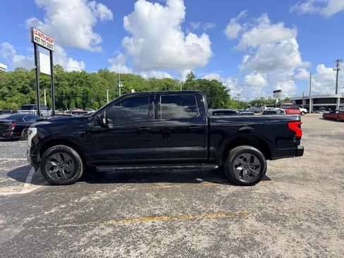 Used 2022 Ford F150 Lightning Lariat AWD/4WD image 4