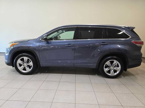 Used 2015 Toyota Highlander Limited Platinum AWD/4WD image 3