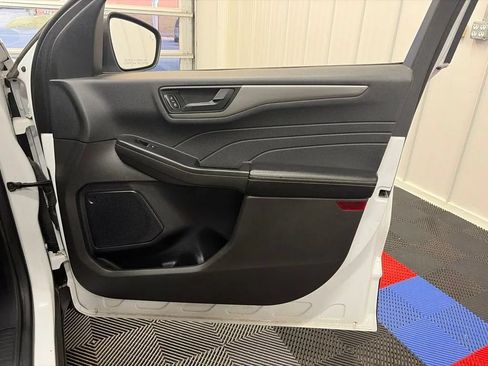 Used 2024 Ford Escape Active AWD/4WD image 20