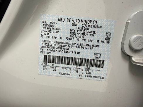 Used 2025 Ford Explorer ST w/ Sun And Sound Package AWD/4WD image 18