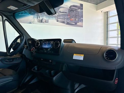 New 2026 Mercedes-Benz Sprinter 3500 image 25