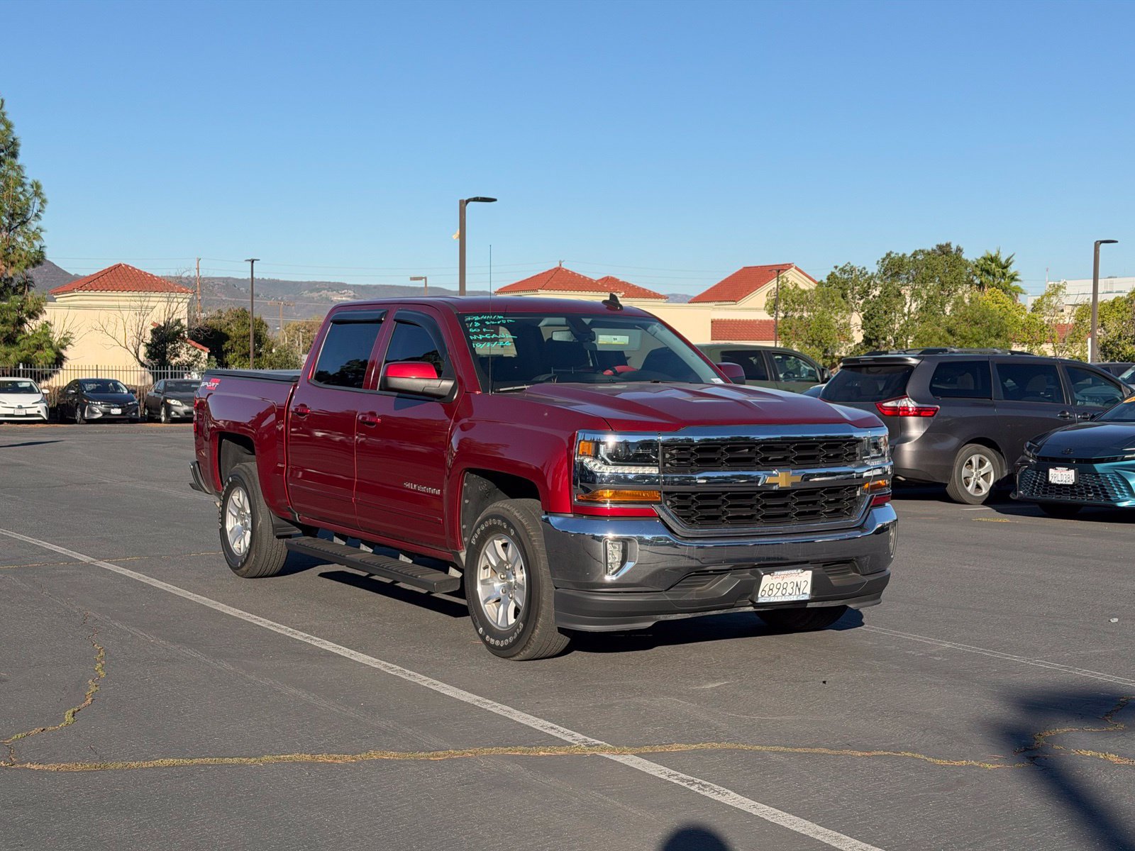 Used 2018 Chevrolet Silverado 1500 LT w/ LT Eassist Package RWD image 2