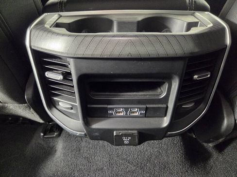 Used 2025 RAM 1500 Big Horn AWD/4WD image 26
