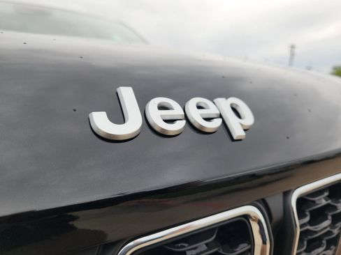 New 2026 Jeep Grand Cherokee L Laredo RWD image 11