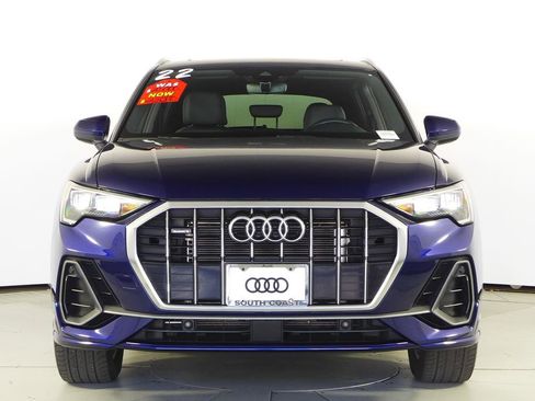 Used 2022 Audi Q3 2.0T Premium w/ Convenience Package image 3