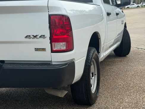 Used 2018 RAM 1500 Tradesman w/ Popular Equipment Group AWD/4WD image 4