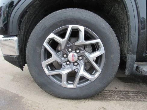 Certified 2023 GMC Sierra 1500 SLT w/ SLT Premium Plus Package image 9