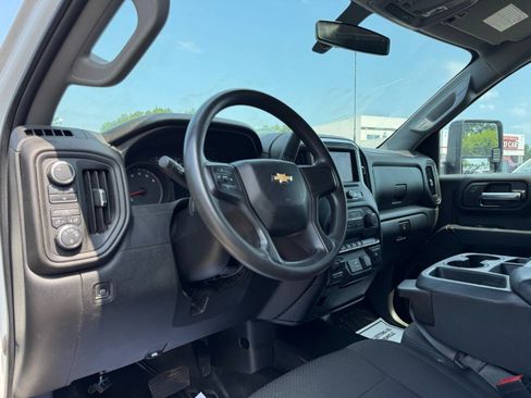 Used 2021 Chevrolet Silverado 2500 W/T w/ WT Convenience Package AWD/4WD image 14