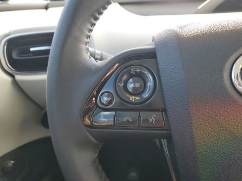 Certified 2022 Toyota Prius Prime Limited image 18