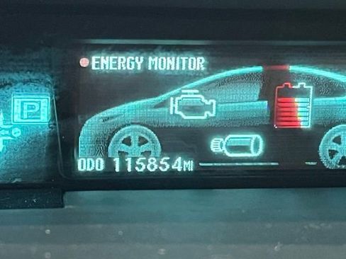 Used 2014 Toyota Prius Two image 23
