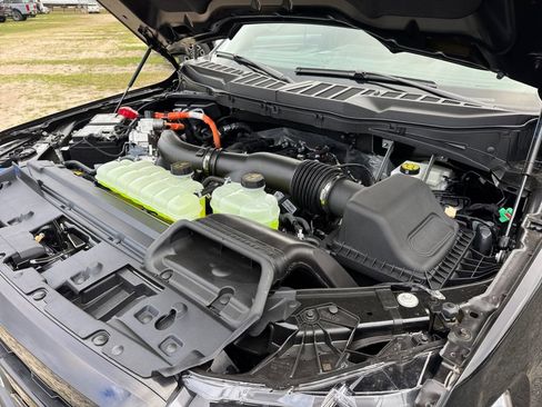 New 2026 Ford F150 Lariat w/ Equipment Group 501A Mid image 29