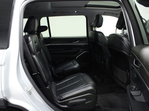 Used 2021 Jeep Grand Cherokee L Limited w/ Trailer Tow Group (B) image 16