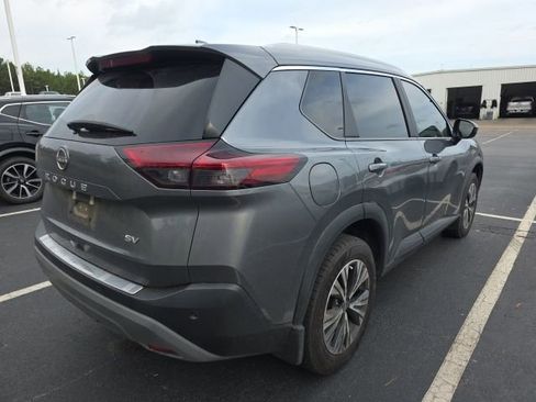 Used 2023 Nissan Rogue SV w/ SV Premium B Package FWD image 7