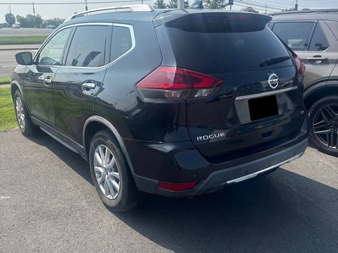 Used 2020 Nissan Rogue SV FWD image 5
