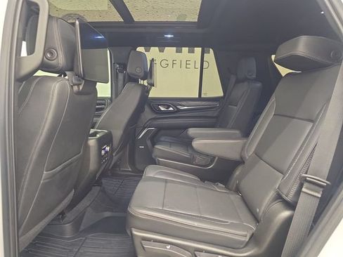 Used 2021 GMC Yukon Denali w/ Denali Premium Package AWD/4WD image 22