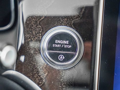 Certified 2026 Mercedes-Benz GLC 300 4MATIC image 15