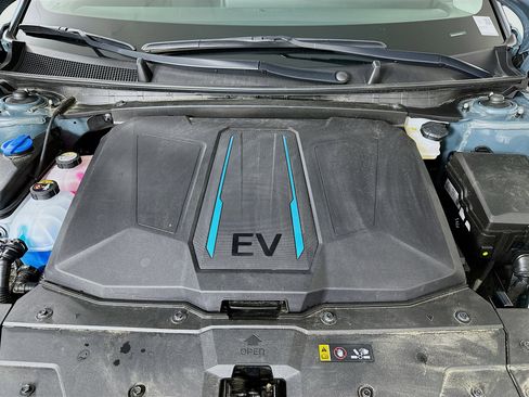 Used 2024 Hyundai Ioniq 5 SEL image 33