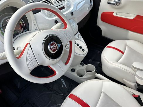 Used 2015 FIAT 500 e image 10