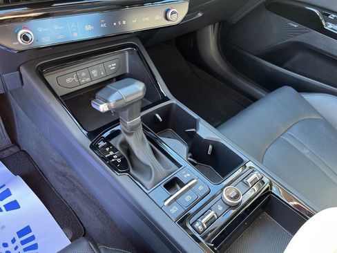 Used 2025 Kia K5 EX image 13