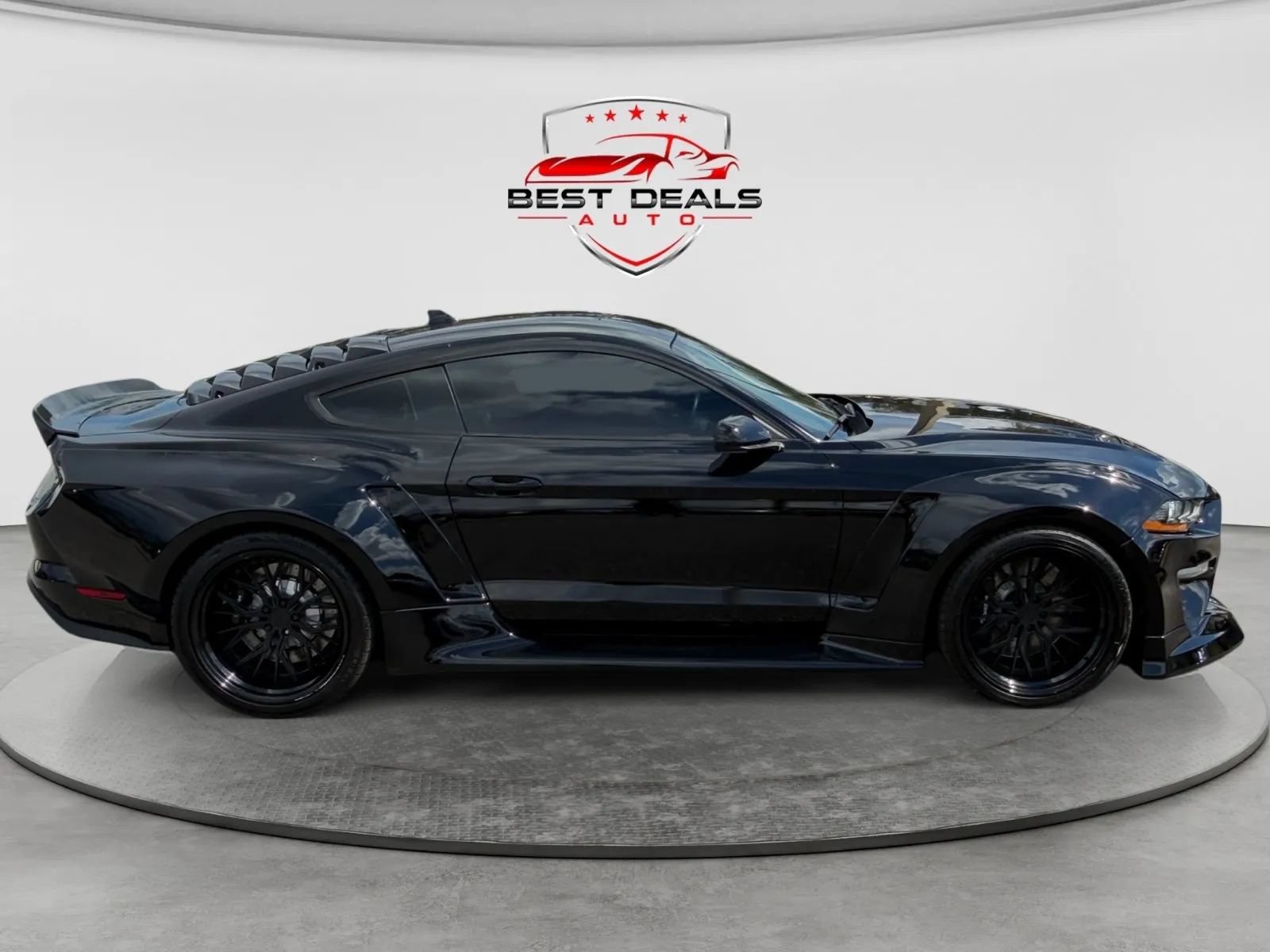 Used 2021 Ford Mustang GT RWD image 6