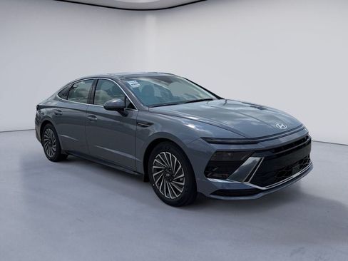 New 2026 Hyundai Sonata SEL FWD image 7