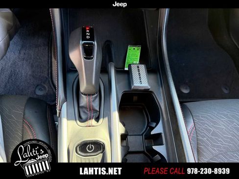 Used 2025 Dodge Charger R/T w/ Quick Order Package 25M R/T image 21