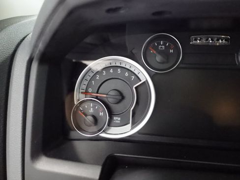 Certified 2019 RAM 1500 Warlock w/ Electronics Group AWD/4WD image 26