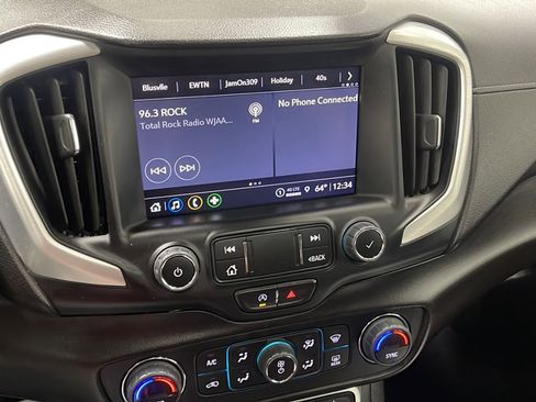 Used 2023 GMC Terrain SLT w/ Tech Package AWD/4WD image 8