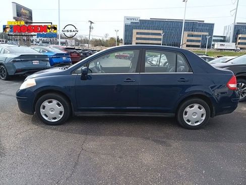 Used 2008 Nissan Versa 1.8 S image 2