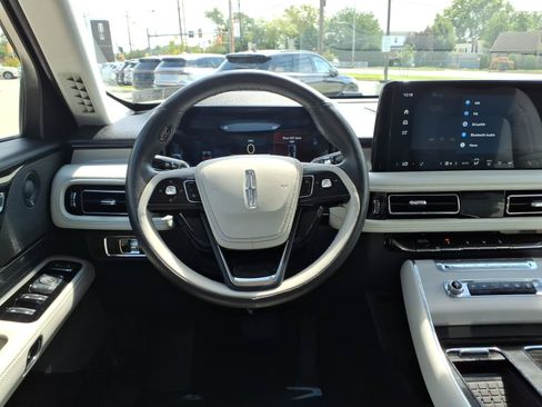 Certified 2025 Lincoln Aviator Reserve w/ Illumination Package AWD/4WD image 13