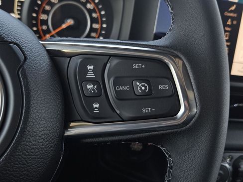 New 2026 Jeep Wrangler Unlimited Sahara image 18