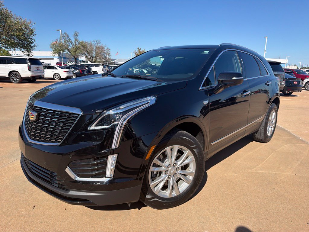 Used 2020 Cadillac XT5 Luxury w/ LPO, Premium Carpet Package FWD image 1