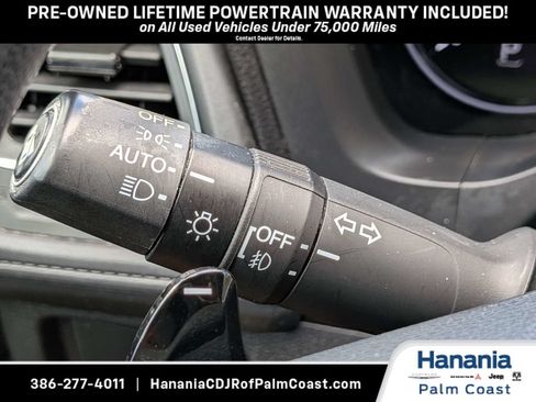Used 2018 Honda HR-V EX image 29