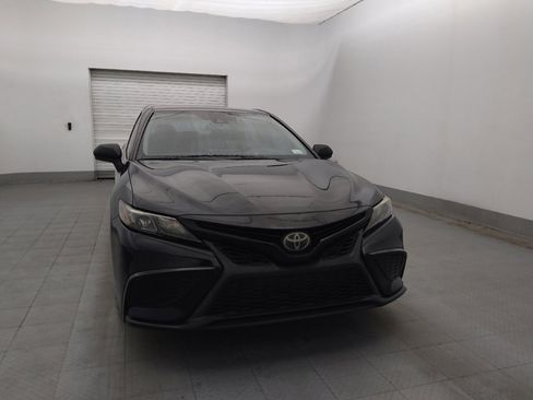 Used 2021 Toyota Camry SE FWD image 14