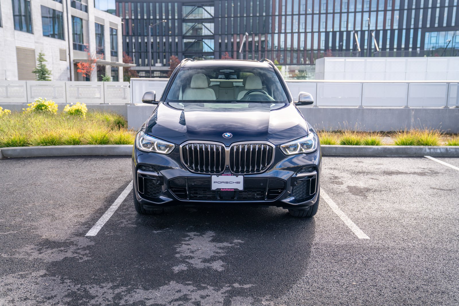 Used 2022 BMW X5 M50i w/ Executive Package AWD/4WD image 6