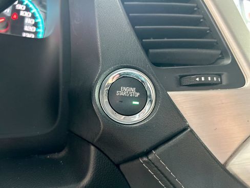 Used 2019 GMC Yukon XL Denali w/ Denali Ultimate Package RWD image 28