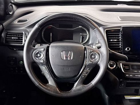 Used 2023 Honda Ridgeline Black Edition image 13
