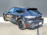 Certified 2024 Porsche Macan GTS image 3