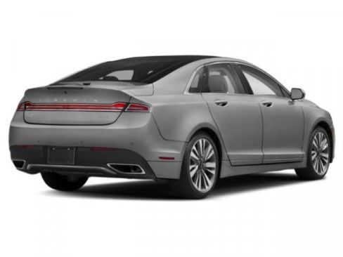 Used 2018 Lincoln MKZ Premiere image 2
