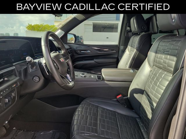 Used 2023 Cadillac Escalade ESV V AWD/4WD image 27