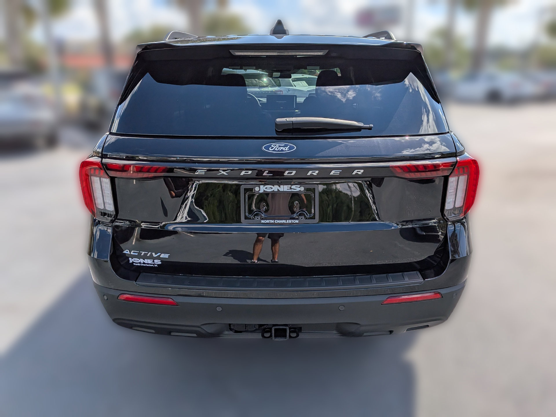 New 2027 Ford Explorer Active RWD image 6