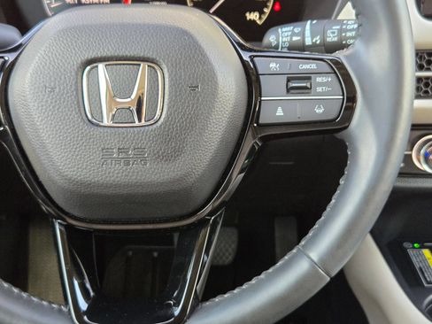 Used 2024 Honda HR-V EX-L image 23