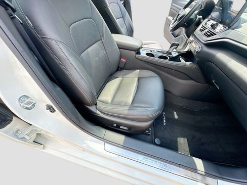 Used 2023 Nissan Altima 2.5 SL AWD/4WD image 29