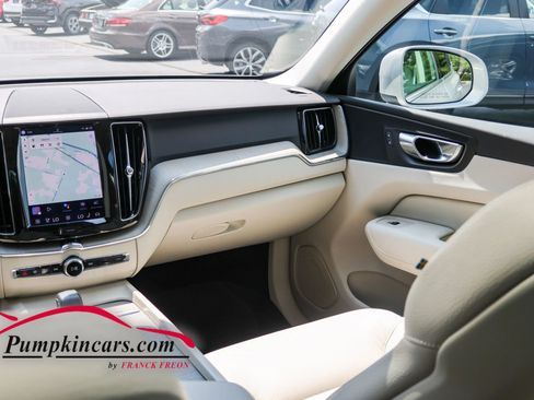 Used 2023 Volvo XC60 B5 Plus w/ Climate Package AWD/4WD image 39