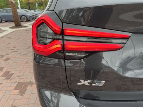 Used 2022 BMW X3 xDrive30i w/ Premium Package AWD/4WD image 40