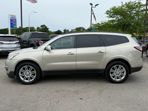 Used 2014 Chevrolet Traverse LT w/ All-Star Edition FWD image 8