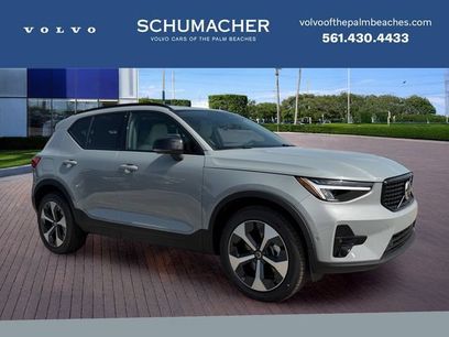 New 2026 Volvo XC40 B5 Plus w/ Protection Package Premier