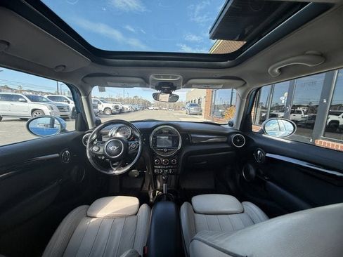 Used 2015 MINI Cooper S image 15